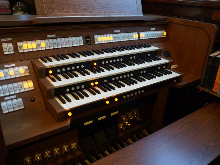Halmer End Church Organ